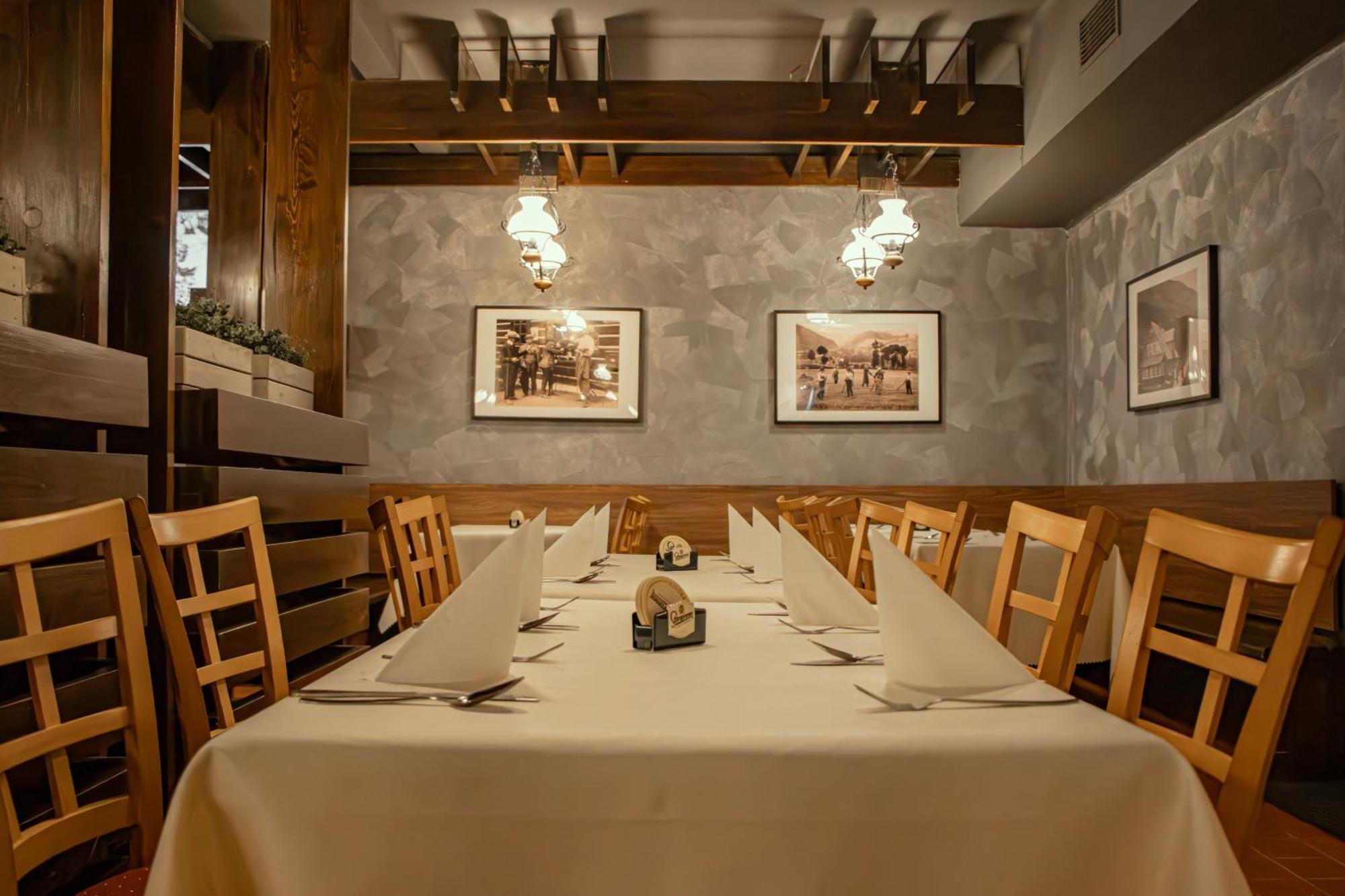 Hotel Esprit Špindlerŭv Mlýn Luaran gambar