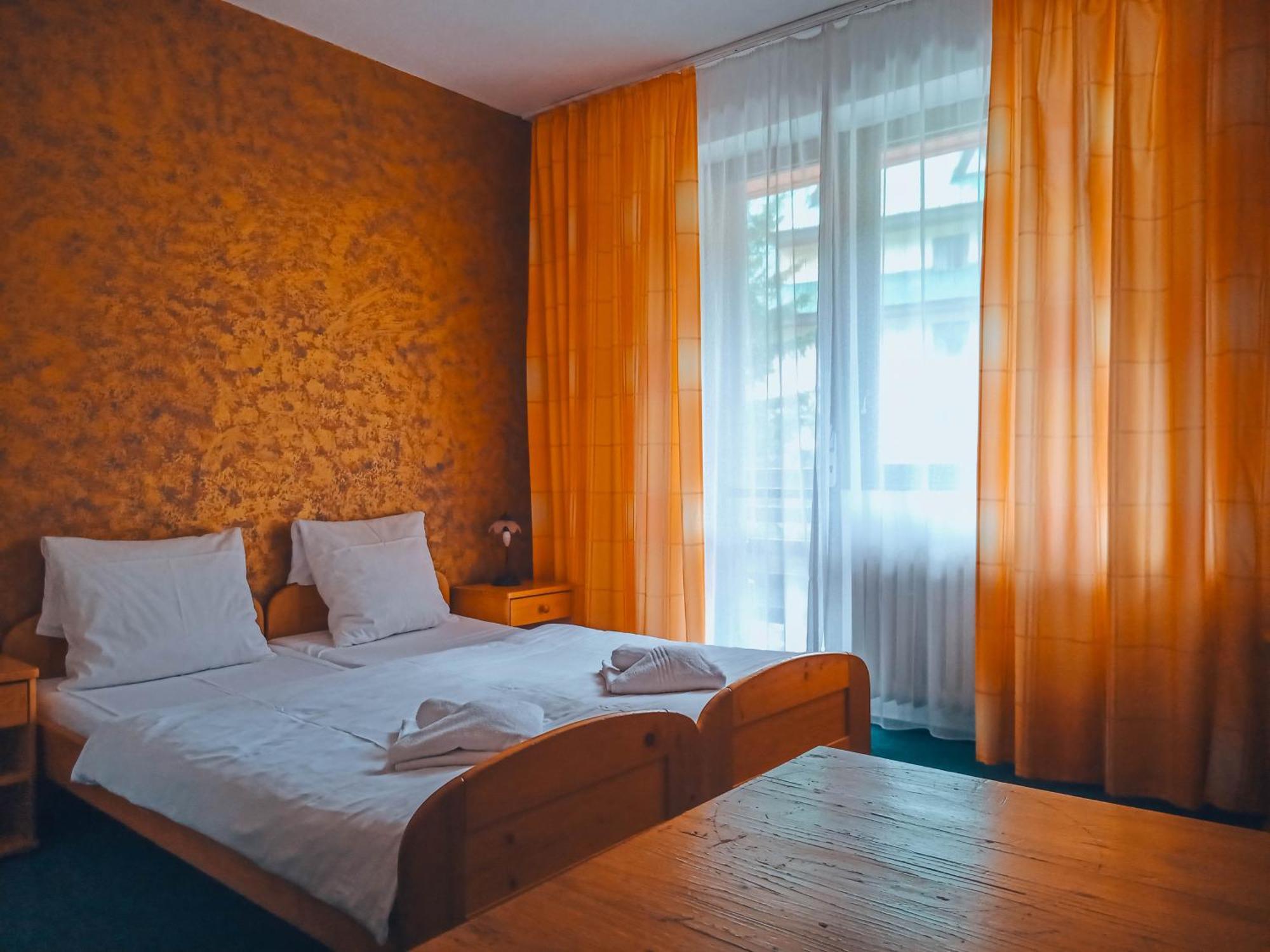 Hotel Esprit Špindlerŭv Mlýn Luaran gambar