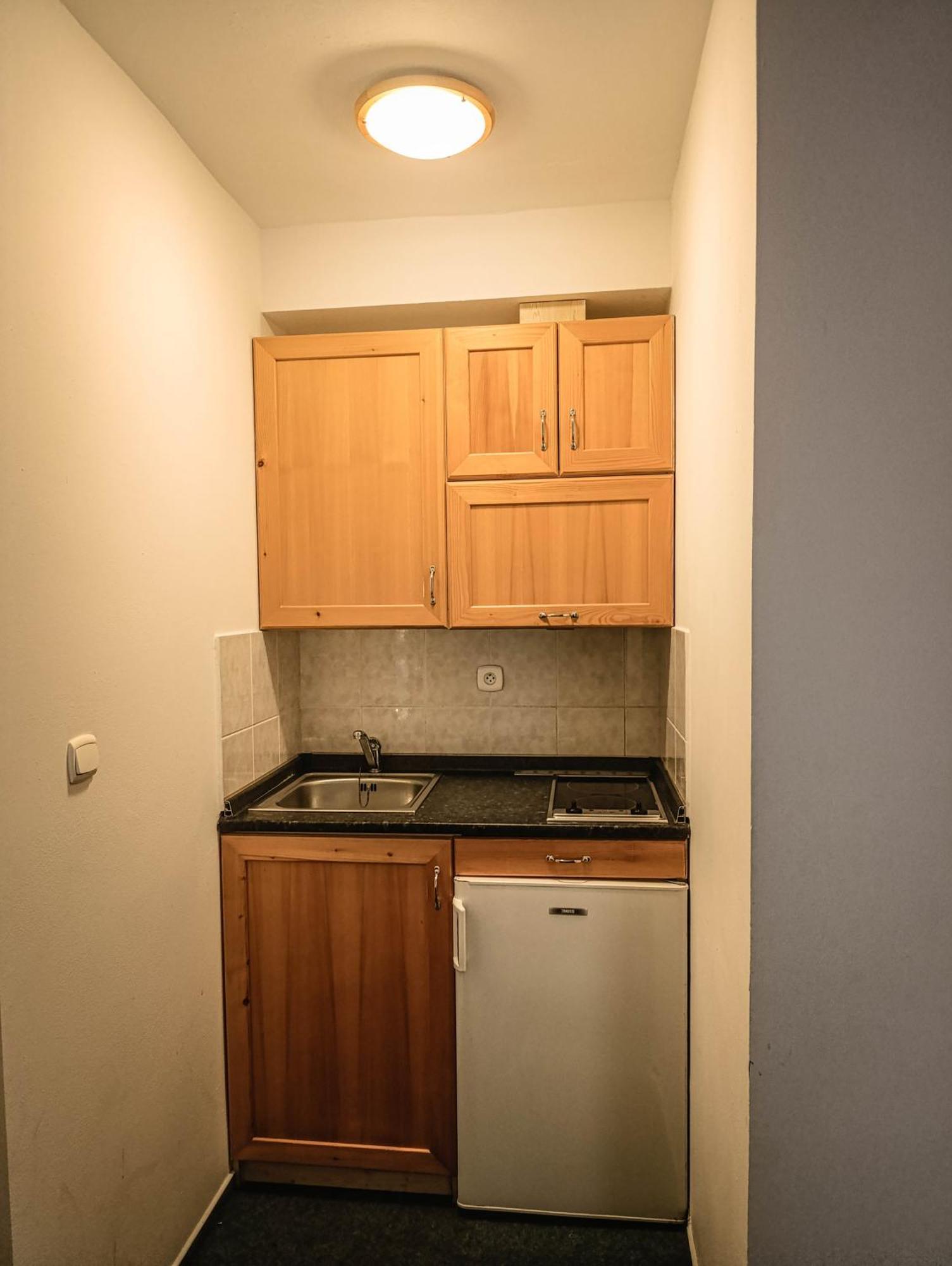 Hotel Esprit Špindlerŭv Mlýn Luaran gambar
