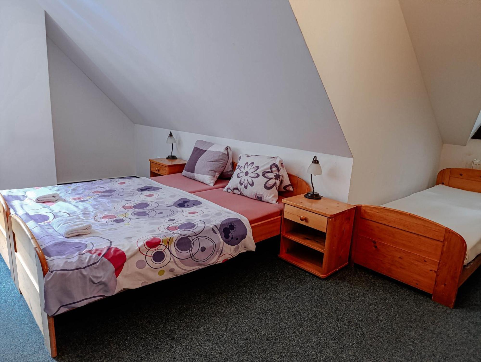 Hotel Esprit Špindlerŭv Mlýn Luaran gambar